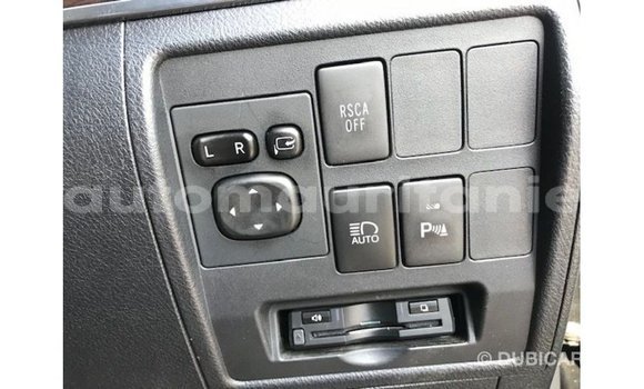 Acheter Import Voiture Toyota Land Cruiser Noir à Import - Dubai, Adrar Acheter Import Voiture Toyota Land Cruiser Noir à Import - Dubai, Adrar