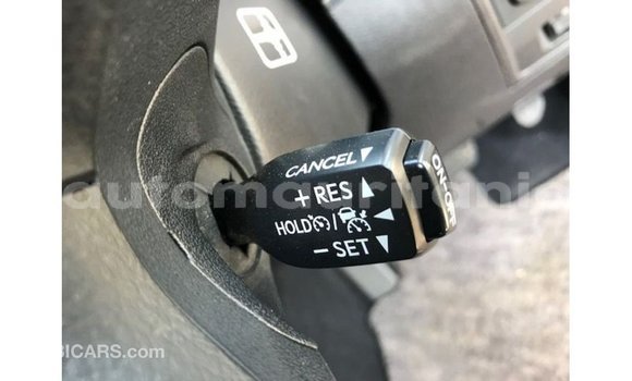 Acheter Import Voiture Toyota Land Cruiser Noir à Import - Dubai, Adrar Acheter Import Voiture Toyota Land Cruiser Noir à Import - Dubai, Adrar