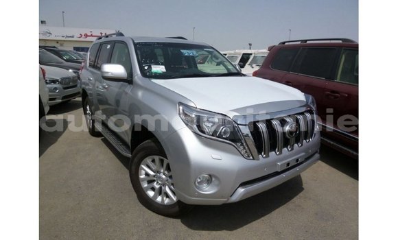 Acheter Import Voiture Toyota Prado Autre à Import - Dubai, Adrar Acheter Import Voiture Toyota Prado Autre à Import - Dubai, Adrar