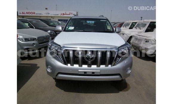 Acheter Import Voiture Toyota Prado Autre à Import - Dubai, Adrar Acheter Import Voiture Toyota Prado Autre à Import - Dubai, Adrar