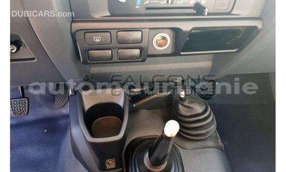 Buy Import Toyota Land Cruiser White Car in Import - Dubai in Adrar Buy Import Toyota Land Cruiser White Car in Import - Dubai in Adrar
