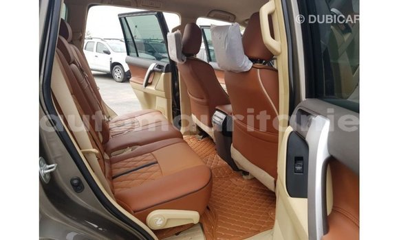 Acheter Import Voiture Toyota Prado Autre à Import - Dubai, Adrar Acheter Import Voiture Toyota Prado Autre à Import - Dubai, Adrar