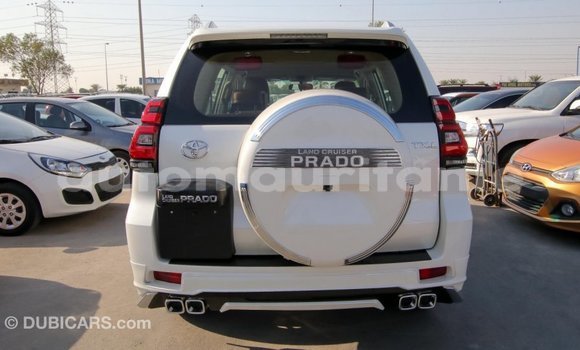 Acheter Import Voiture Toyota Prado Blanc à Import - Dubai, Adrar Acheter Import Voiture Toyota Prado Blanc à Import - Dubai, Adrar