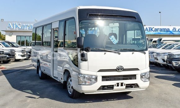 Acheter Import Voiture Toyota Coaster Blanc à Import - Dubai, Adrar Acheter Import Voiture Toyota Coaster Blanc à Import - Dubai, Adrar