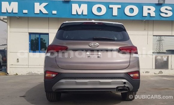 Acheter Import Voiture Hyundai Santa Fe Autre à Import - Dubai, Adrar Acheter Import Voiture Hyundai Santa Fe Autre à Import - Dubai, Adrar
