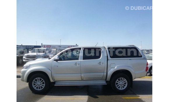 Acheter Import Voiture Toyota Hilux Autre à Import - Dubai, Adrar Acheter Import Voiture Toyota Hilux Autre à Import - Dubai, Adrar
