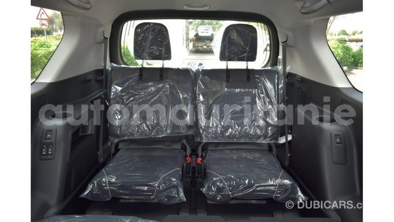 Big with watermark toyota prado adrar import dubai 3264