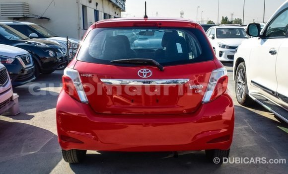 Acheter Import Voiture Toyota Yaris Rouge à Import - Dubai, Adrar Acheter Import Voiture Toyota Yaris Rouge à Import - Dubai, Adrar