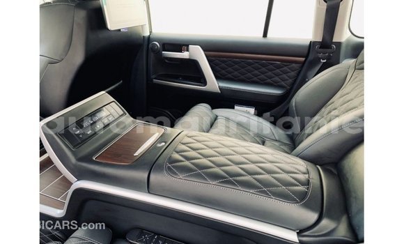 Buy Import Toyota Land Cruiser Black Car in Import - Dubai in Adrar Buy Import Toyota Land Cruiser Black Car in Import - Dubai in Adrar