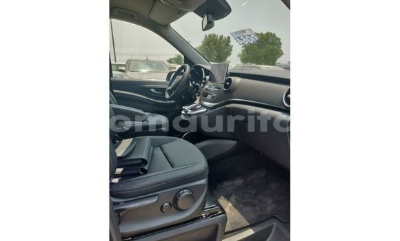 Buy Import Mercedes-Benz 250 Black Car in Import - Dubai in Adrar Buy Import Mercedes-Benz 250 Black Car in Import - Dubai in Adrar