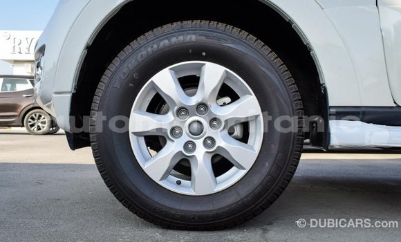 Acheter Import Voiture Mitsubishi Pajero Blanc à Import - Dubai, Adrar