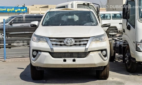 Buy Import Toyota Fortuner White Car in Import - Dubai in Adrar Buy Import Toyota Fortuner White Car in Import - Dubai in Adrar