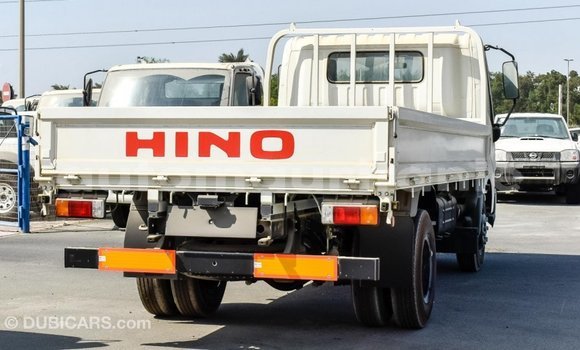 Acheter Import Utilitaire Hino 300 Series Blanc à Import - Dubai, Adrar Acheter Import Utilitaire Hino 300 Series Blanc à Import - Dubai, Adrar