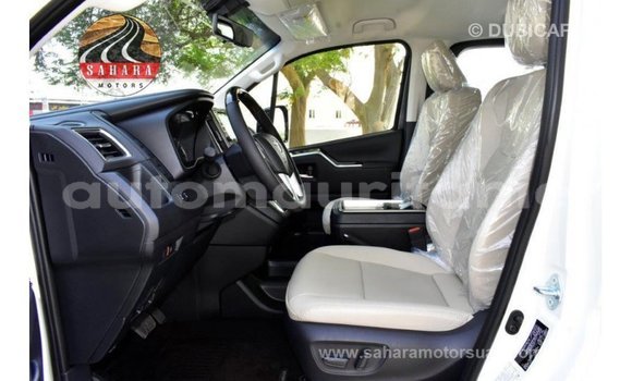 Buy Import Toyota Granvia White Car in Import - Dubai in Adrar Buy Import Toyota Granvia White Car in Import - Dubai in Adrar