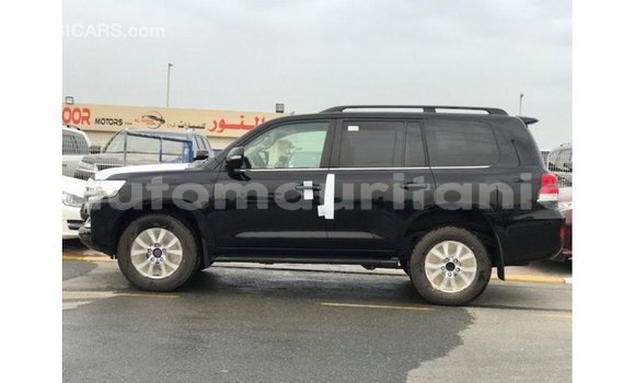 Acheter Import Voiture Toyota Land Cruiser Noir à Import - Dubai, Adrar Acheter Import Voiture Toyota Land Cruiser Noir à Import - Dubai, Adrar
