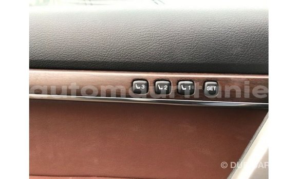 Acheter Import Voiture Toyota Land Cruiser Noir à Import - Dubai, Adrar Acheter Import Voiture Toyota Land Cruiser Noir à Import - Dubai, Adrar