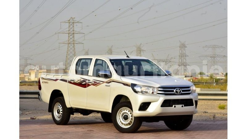 Big with watermark toyota hilux adrar import dubai 3323