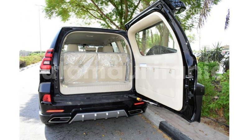 Big with watermark toyota prado adrar import dubai 3324