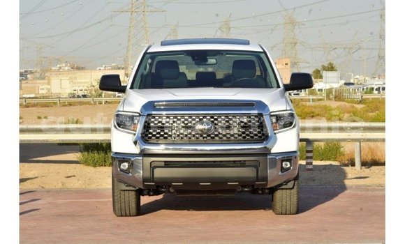 Buy Import Toyota Tundra White Car in Import - Dubai in Adrar Buy Import Toyota Tundra White Car in Import - Dubai in Adrar