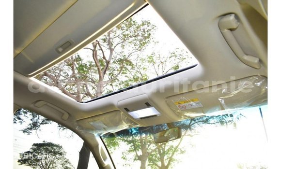 Buy Import Toyota Land Cruiser White Car in Import - Dubai in Adrar Buy Import Toyota Land Cruiser White Car in Import - Dubai in Adrar