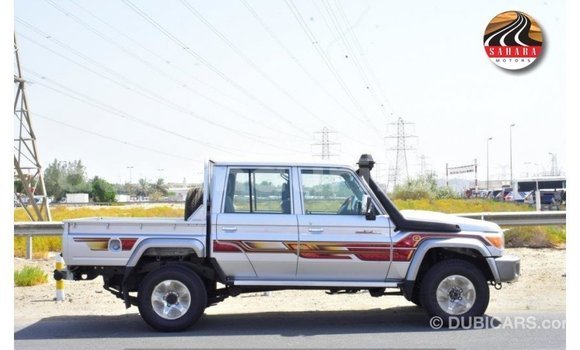 Buy Import Toyota Land Cruiser Other Car in Import - Dubai in Adrar Buy Import Toyota Land Cruiser Other Car in Import - Dubai in Adrar