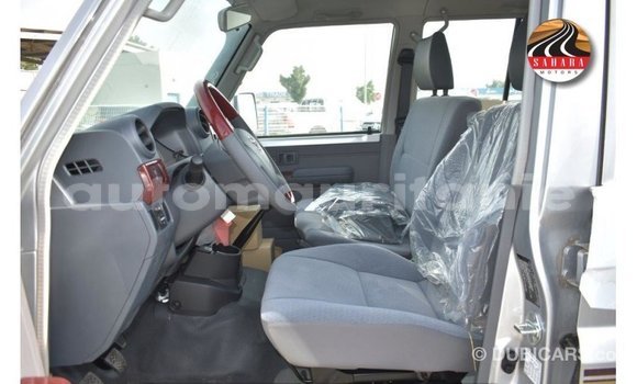 Buy Import Toyota Land Cruiser Other Car in Import - Dubai in Adrar Buy Import Toyota Land Cruiser Other Car in Import - Dubai in Adrar