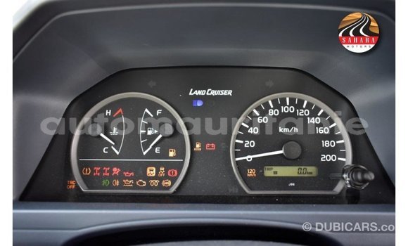 Buy Import Toyota Land Cruiser Other Car in Import - Dubai in Adrar Buy Import Toyota Land Cruiser Other Car in Import - Dubai in Adrar