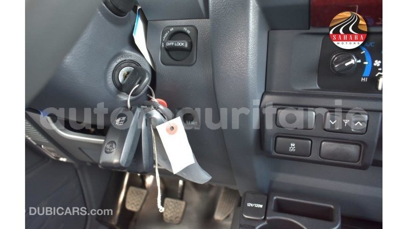 Big with watermark toyota land cruiser adrar import dubai 3336