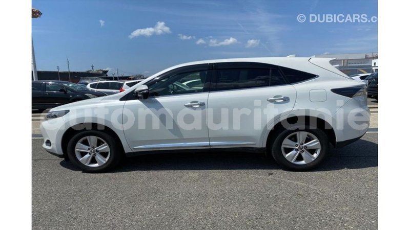 Big with watermark toyota harrier adrar import dubai 3342