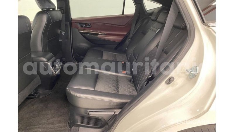 Big with watermark toyota harrier adrar import dubai 3342