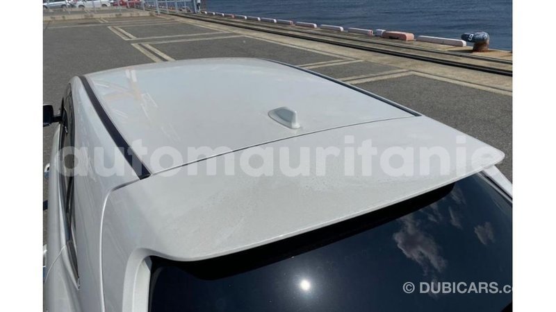 Big with watermark toyota harrier adrar import dubai 3342