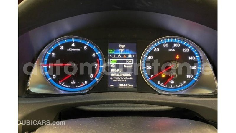 Big with watermark toyota harrier adrar import dubai 3342