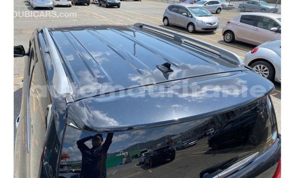 Acheter Import Voiture Toyota Land Cruiser Noir à Import - Dubai, Adrar Acheter Import Voiture Toyota Land Cruiser Noir à Import - Dubai, Adrar
