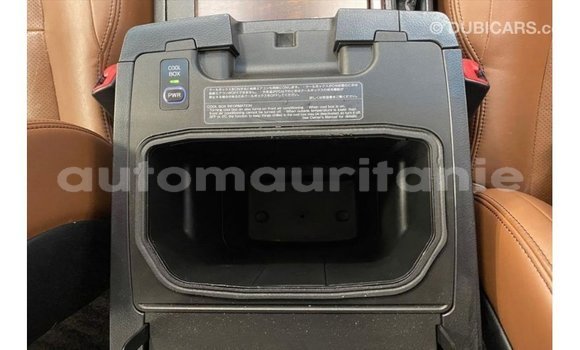 Acheter Import Voiture Toyota Land Cruiser Noir à Import - Dubai, Adrar Acheter Import Voiture Toyota Land Cruiser Noir à Import - Dubai, Adrar