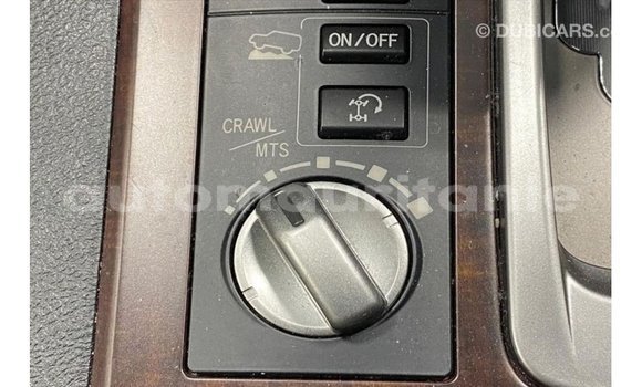 Acheter Import Voiture Toyota Land Cruiser Noir à Import - Dubai, Adrar Acheter Import Voiture Toyota Land Cruiser Noir à Import - Dubai, Adrar