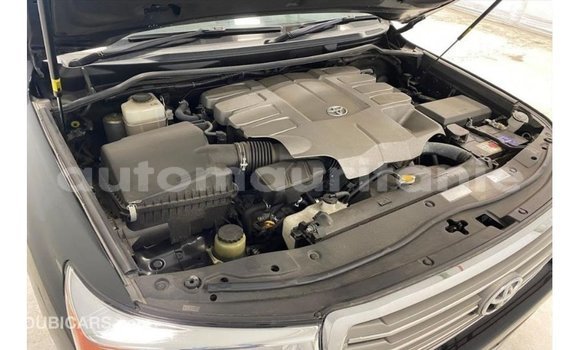 Acheter Import Voiture Toyota Land Cruiser Noir à Import - Dubai, Adrar Acheter Import Voiture Toyota Land Cruiser Noir à Import - Dubai, Adrar