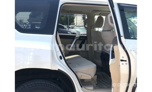 Acheter Import Voiture Toyota Prado Blanc à Import - Dubai, Adrar Acheter Import Voiture Toyota Prado Blanc à Import - Dubai, Adrar