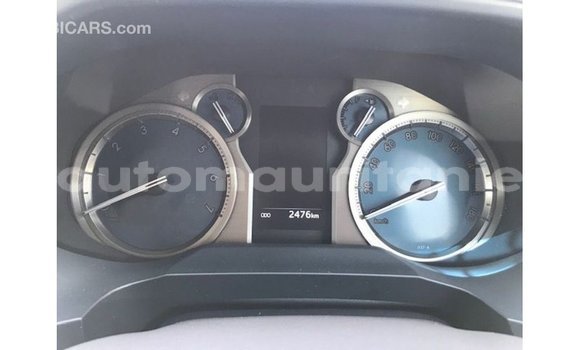 Acheter Import Voiture Toyota Prado Blanc à Import - Dubai, Adrar Acheter Import Voiture Toyota Prado Blanc à Import - Dubai, Adrar