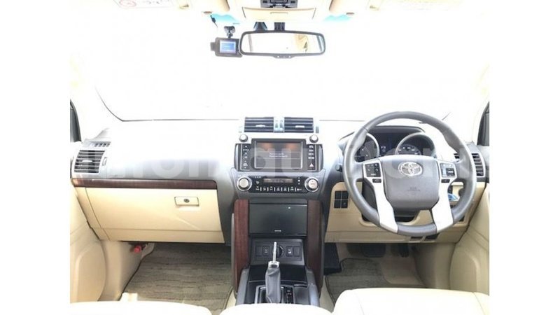 Big with watermark toyota prado adrar import dubai 3350