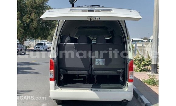 Buy Import Toyota Hiace White Car in Import - Dubai in Adrar Buy Import Toyota Hiace White Car in Import - Dubai in Adrar