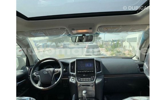 Acheter Import Voiture Toyota Land Cruiser Noir à Import - Dubai, Adrar Acheter Import Voiture Toyota Land Cruiser Noir à Import - Dubai, Adrar