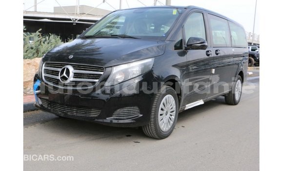 Buy Import Mercedes-Benz 250 Black Car in Import - Dubai in Adrar Buy Import Mercedes-Benz 250 Black Car in Import - Dubai in Adrar