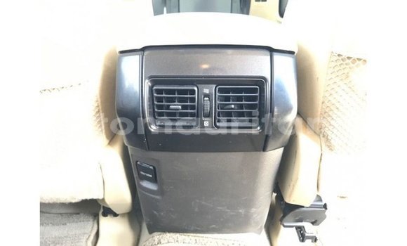 Acheter Import Voiture Toyota Prado Blanc à Import - Dubai, Adrar Acheter Import Voiture Toyota Prado Blanc à Import - Dubai, Adrar