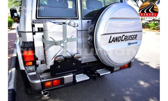 Buy Import Toyota Land Cruiser Other Car in Import - Dubai in Adrar Buy Import Toyota Land Cruiser Other Car in Import - Dubai in Adrar