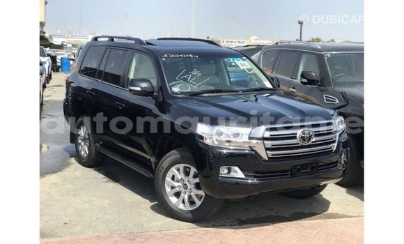 Acheter Import Voiture Toyota Land Cruiser Noir à Import - Dubai, Adrar Acheter Import Voiture Toyota Land Cruiser Noir à Import - Dubai, Adrar