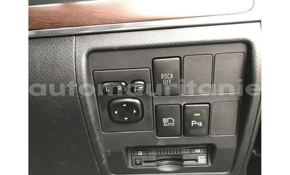 Acheter Import Voiture Toyota Land Cruiser Noir à Import - Dubai, Adrar Acheter Import Voiture Toyota Land Cruiser Noir à Import - Dubai, Adrar