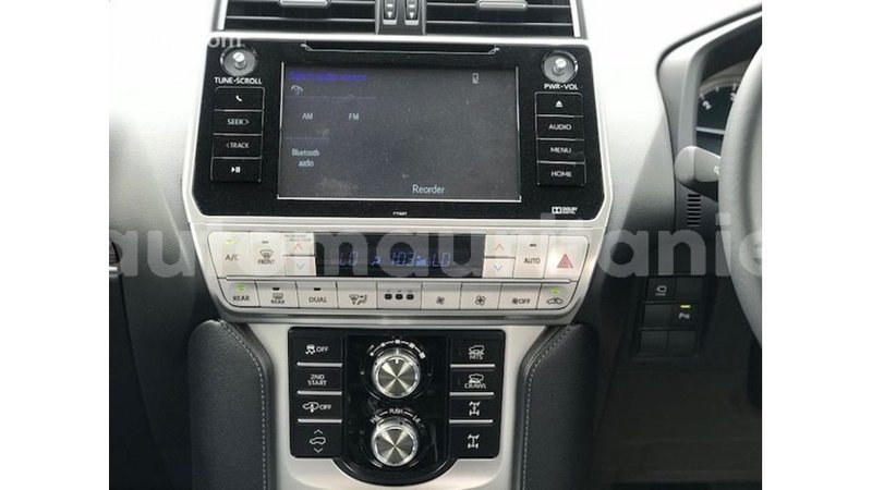 Big with watermark toyota prado adrar import dubai 3363