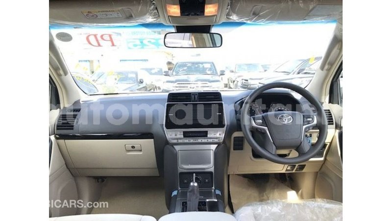 Big with watermark toyota prado adrar import dubai 3373