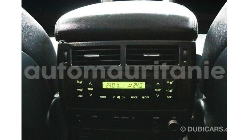 Big with watermark toyota land cruiser adrar import dubai 3377