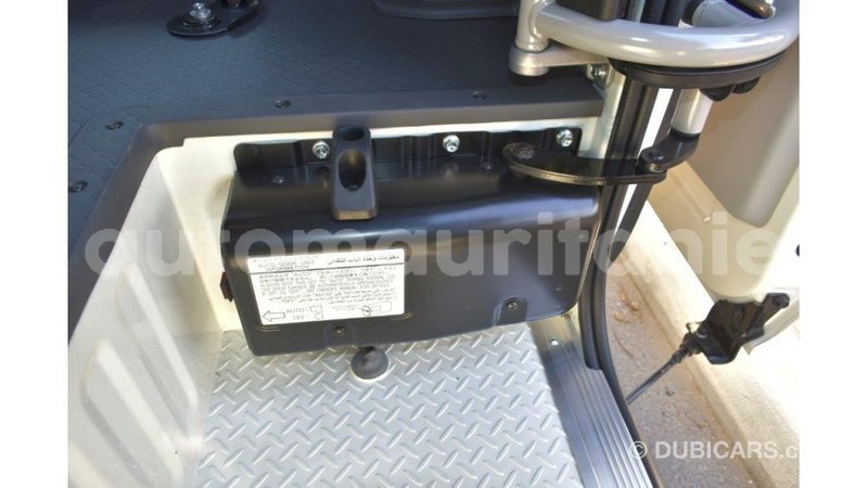 Big with watermark toyota coaster adrar import dubai 3378